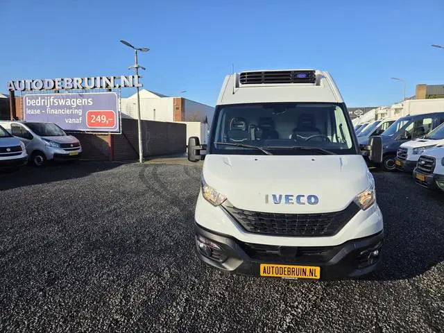 Iveco Daily 35S14 L2/H2 Koelwagen Vrieswagen -19 Carrier Xarios 350 Dag & Nacht 230V Stekker