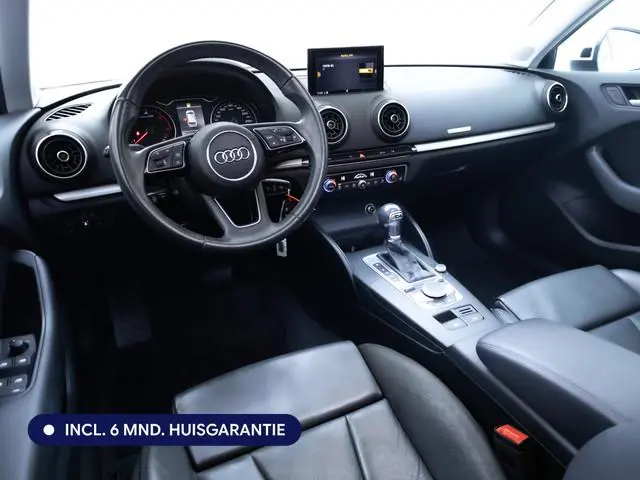 Audi A3 Sportback 1.6 TDI Pro Line 116 PK Automaat | Leer | Panoramadak | Stoelverwarming | Adap. Cr...