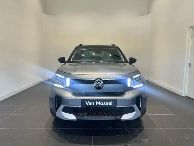Citroen C3 Aircross 1.2 Hybrid 145pk Max l Navi l Camera l Parkeersensoren l DIRECT LEVERBAAR !!!