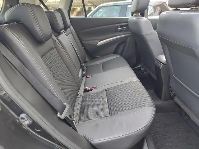 Suzuki S-Cross