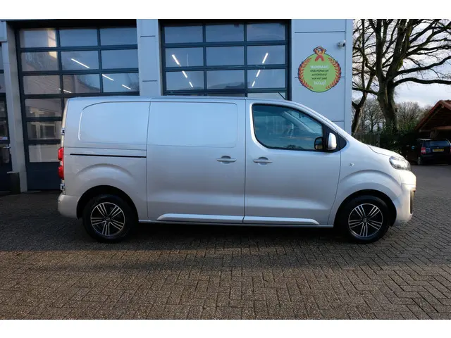 Citroën Jumpy 2.0 BlueHDI 120 Business M S&S | CARPLAY | TREKHAAK | PDC | CRUISE