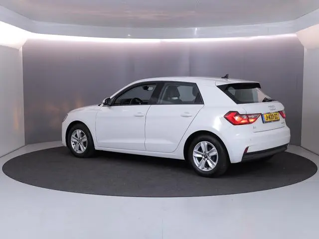 Audi A1 Sportback 25 TFSI Pro Line 95 pk | Navigatie via App | Parkeersensoren achter | Cruise contr...