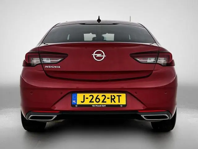 Opel Insignia Grand Sport 2.0 Turbo Ultimate | 200pk | Leder | Navigatie | Stoel/Stuurverwarming | K...