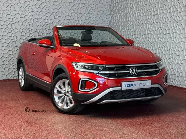 Volkswagen T-Roc Cabrio TSI 110 PK  NAVI IQ.LED STOEL/STUUR.VERW DAB ADAP.CRUISE VIR.COCKPIT CARPLAY...