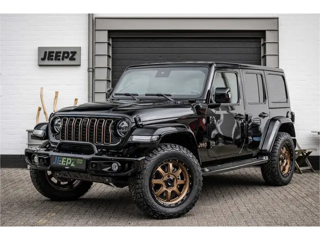 Jeep Wrangler Unlimited 4xe 380 / OFD voorburmper / KMC 20" velgenset