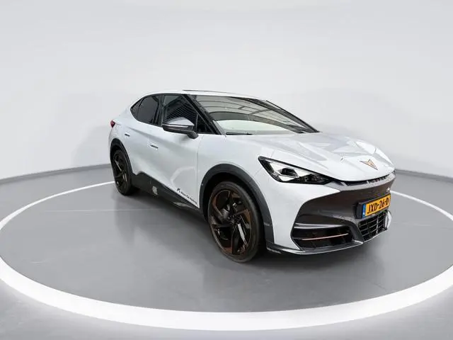 Cupra Tavascan