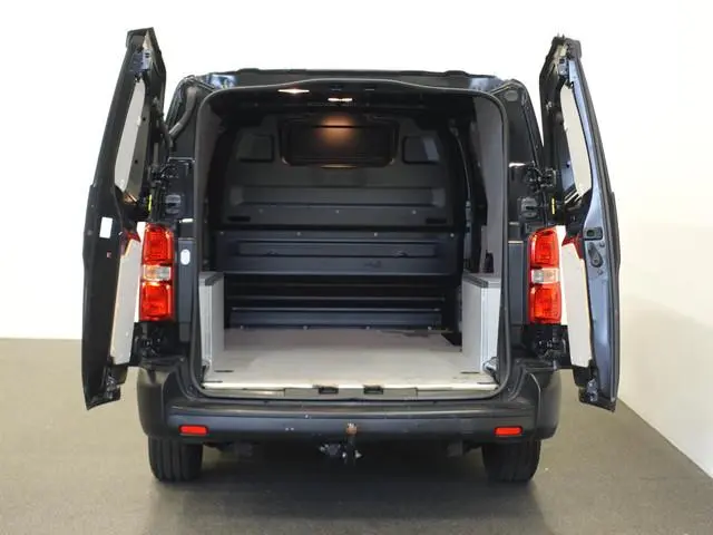 Opel Vivaro 2.0 BlueHDi 145PK Automaat L3 Navi Airco Cruise Trekhaak Carplay