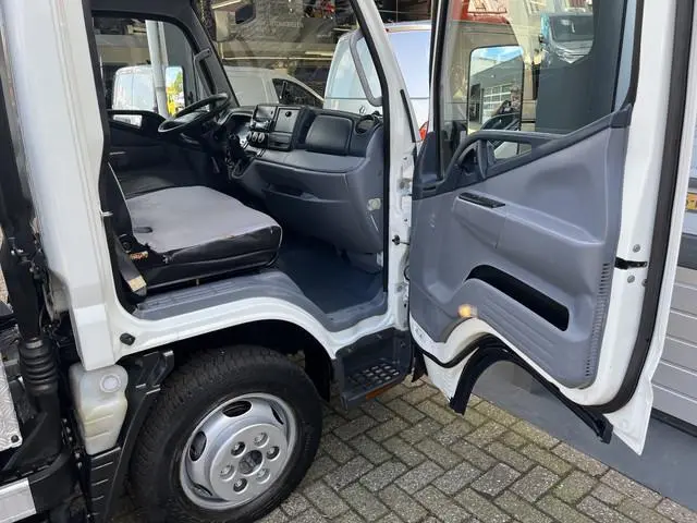 Mitsubishi Canter