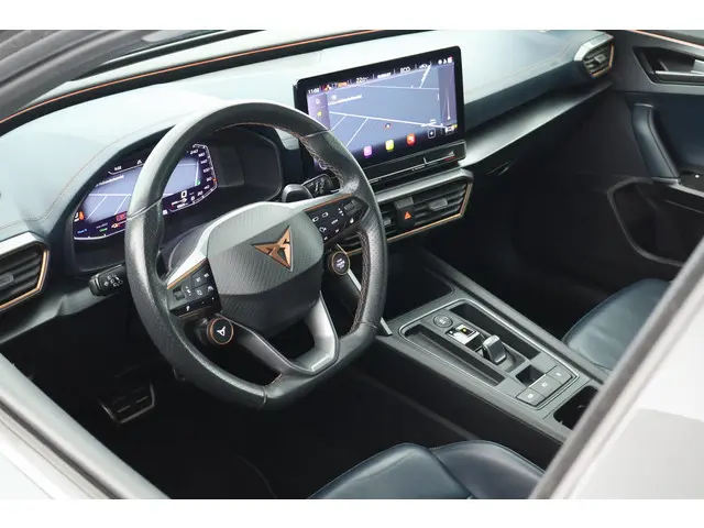 CUPRA Formentor 1.4 e-Hybrid 245pk DSG VZ Copper Edition Leder Memory Camera Panoramadak Keyless Vir...