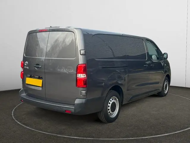 Toyota pro-ace