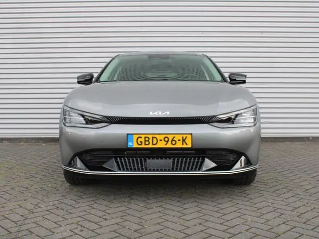Kia EV6 Edition Advanced 77.4 kWh | Stuur-/stoelverwarming | BTW | Camera | Cruise adapt. | Elektr....