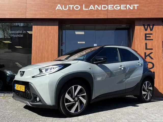 Toyota Aygo X 1.0 VVT-i S-CVT Envy Automaat| Camera | Android Auto/ Carplay | LM | Adaptieve Cruise...