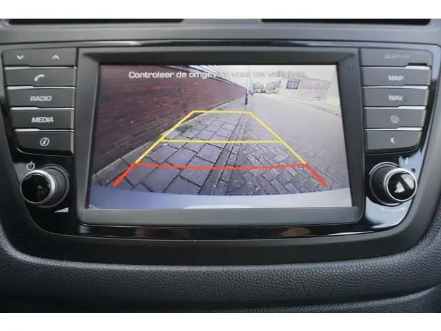 Hyundai i20 1.0 T-GDI 100PK/Dealeronderhouden/Camera/Navi/ 2e Eigenaar.