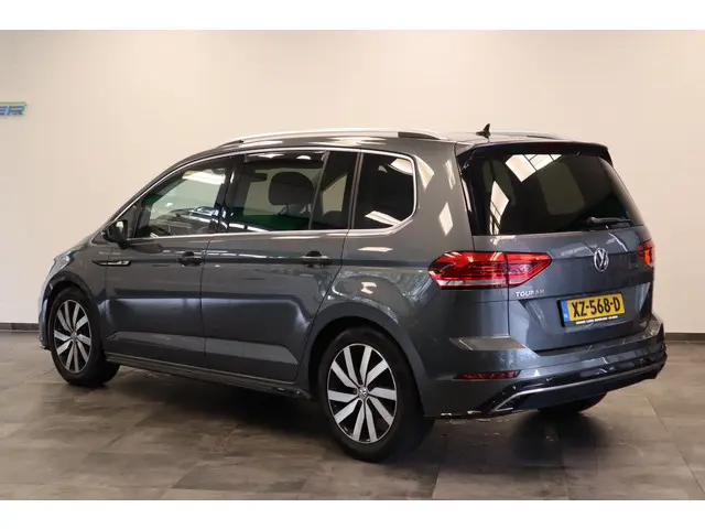 Volkswagen Touran 1.5 TSI Highline Business R Navigatie Full-led Adaptive-Cruise