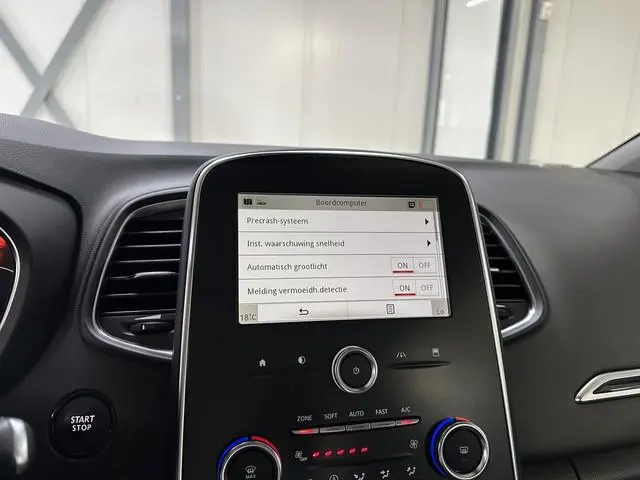 Renault Scénic