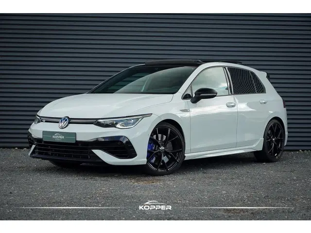 Volkswagen Golf 2.0 TSI R 4Motion / Pano / Akrapovic / DCC / Stoelklima