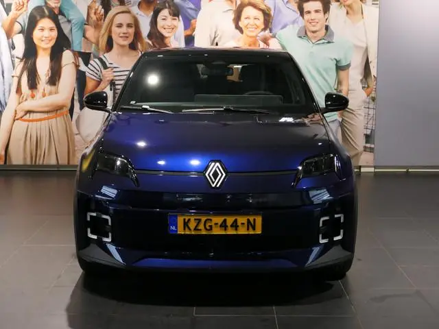 Renault 5 comfort range techno 52 kWh | Occasion Lease vanaf €564 p/m | Pack winter | Harman Kardon...