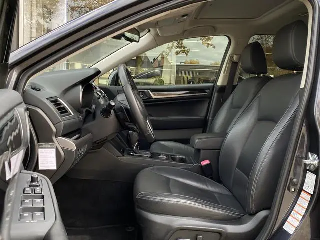 Subaru Outback 2.5i Premium | Adaptieve Cruise Control | Standkachel | Stoelverwarming | Harman/Kard...