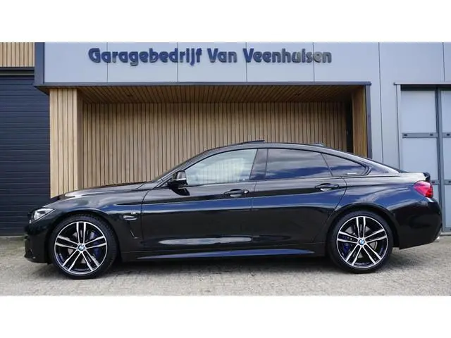 BMW 4-serie Gran Coupé 418i 136PK M-Sport Shadow Line Schuif/kanteldak HUD H&K 360-View Trekhaak Led...