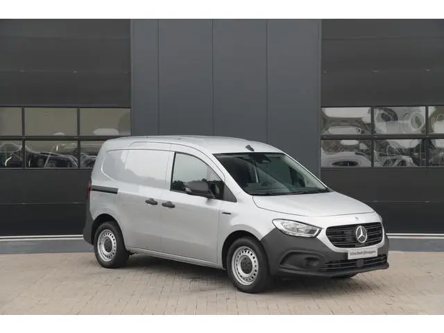 Mercedes-Benz eCitan 112 Base L1 45 kWh 122pk - Cruise - Stoelverwarming - Camera - PDC - Auto Clima...