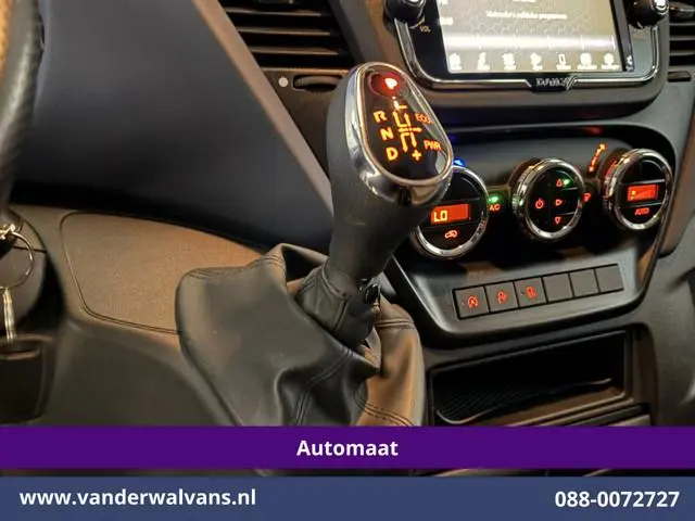 Iveco Daily 35S16 157pk Automaat L3H2 Euro6 Airco | Camera | LED | Cruisecontrol | Chauffeursstoel P...