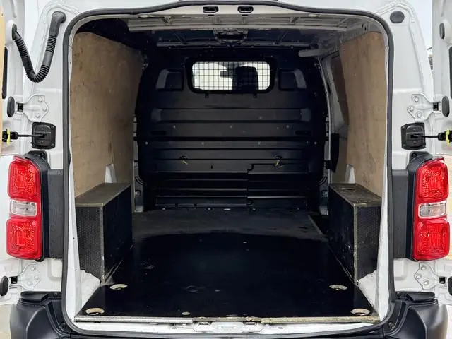 Toyota pro-ace