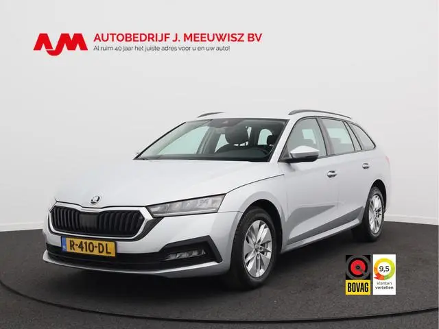 ŠKODA Octavia Combi 1.0 TSI Ambition/ trekhaak/ zeer mooi!