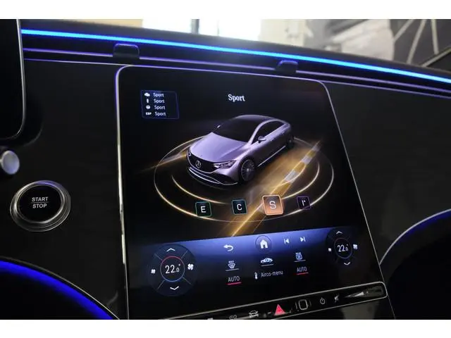 Mercedes-Benz EQE
