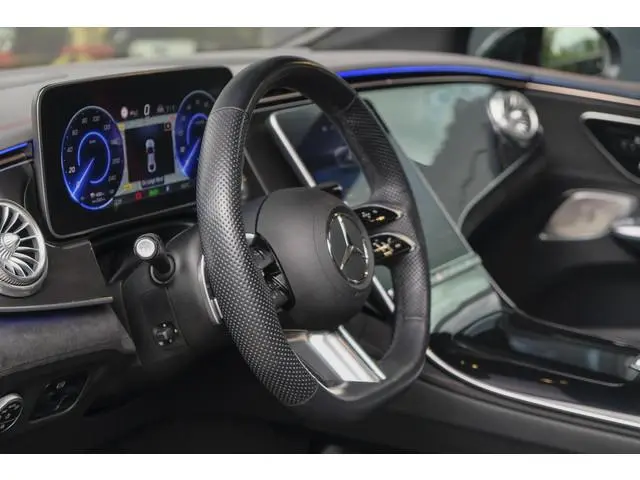 Mercedes-Benz EQE