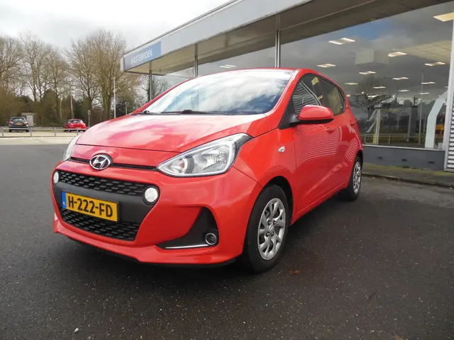 Hyundai i10 1.0i Comfort Staat in Hoogeveen