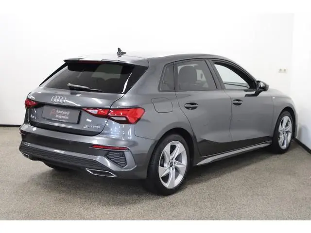 Audi A3 Sportback 30 TFSI S edition