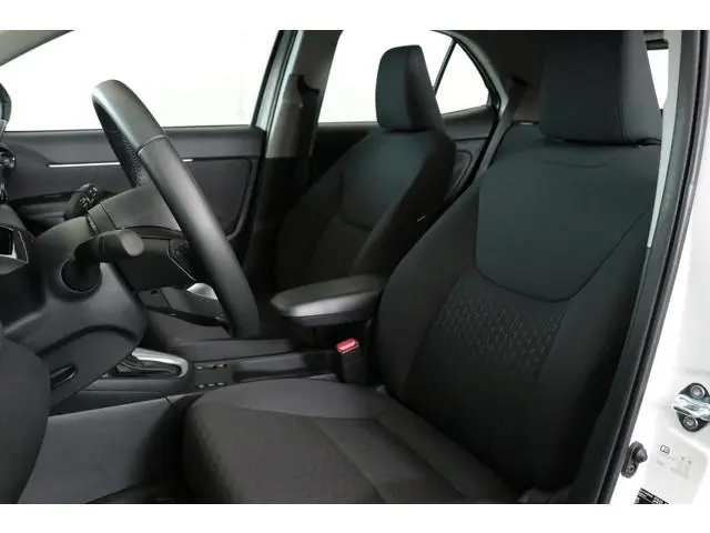 Toyota Yaris Cross 1.5 Hybrid 116 Active Limited, Trekhaak , Stoelverwarming , LM Velgen