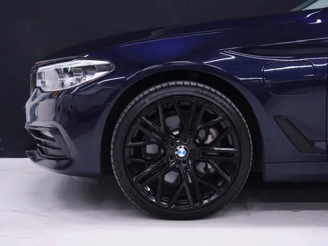 BMW 5-serie 530e M Sport [APPLE CARPLAY, ANDROID AUTO, MEMORY SEATS, CAMERA, STOELVERWARMING, HEAD U...