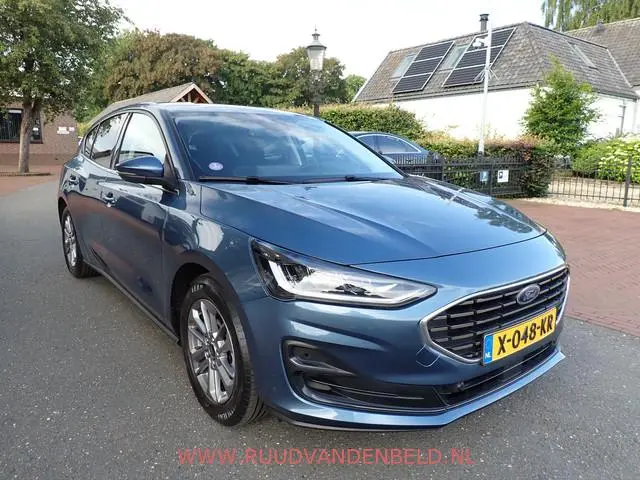 Ford Focus 1.0 EcoBoost Hybrid ST-LINE / CAMERA / TREKHAAK / STOEL + STUURVERWARMING