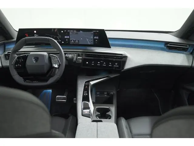 Peugeot 3008 1.2 Hybrid 145 GT | Elektrische Kofferklep | Camera | Adaptieve Cruise Control | Apple...