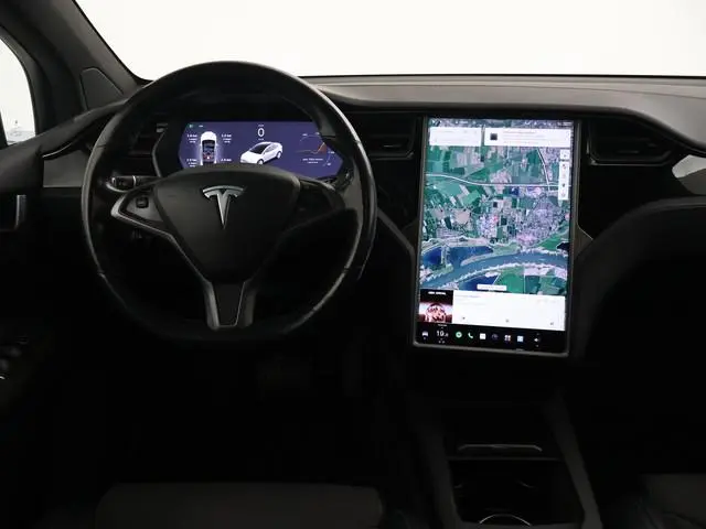 Tesla Model X 75D 333 PK BASE + TREKHAAK 2250 KG | STOELVERW. V+A | CAMERA | LUCHTVERING