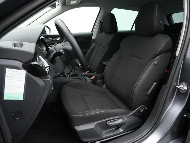 Skoda Kamiq 1.0 TSI 110 pk Ambition | Cruise Control | Apple Carplay | Parkeersensoren achter