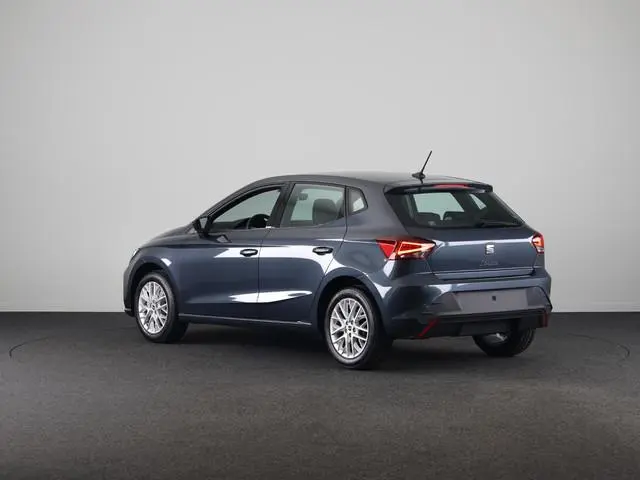 SEAT Ibiza SEAT Ibiza Style plus 1.0 EcoTSI 95 pk Magnetic Tech Metallic | Park Assist | Apple Carpl...