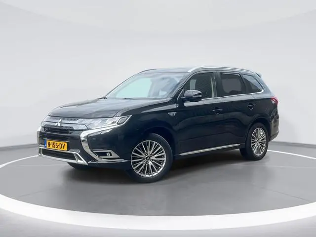Mitsubishi Outlander 2.4 PHEV Intense |CAMERA|CLIMA|CRUISE|TREKHAAK|APK TOT 30.09.2027| 19032 / 15/0...