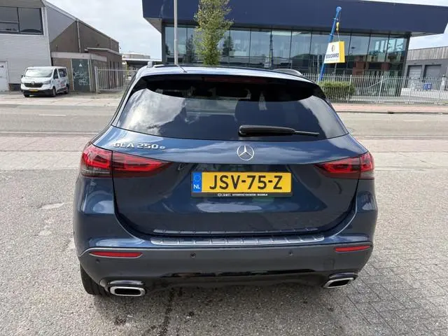 Mercedes-benz GLA-klasse 250 e Hybride | Business Solution Luxery Limited