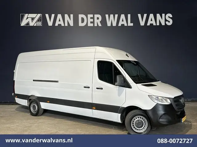 Mercedes-Benz Sprinter 315 CDI 150pk L3H2 Euro6 Airco | Navigatie | Camera | Chauffeursstoel Bijrijd...