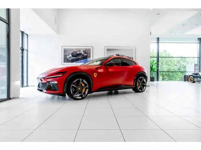 Ferrari Purosangue ~Ferrari Munsterhuis~