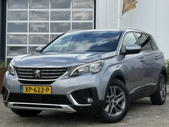 Peugeot 5008 1.2 PureTech Blue Lease Executive 130pk | 7-Persoons | Achteruitrijcamera | Bluetooth |...