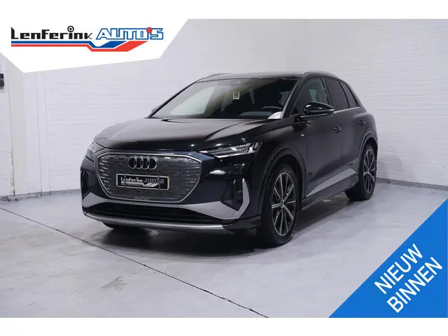 Audi Q4 e-tron 40 Launch edition S Competition 77 kWh NAP Trekhaak Apple Carplay Camera Warmtepomp L...