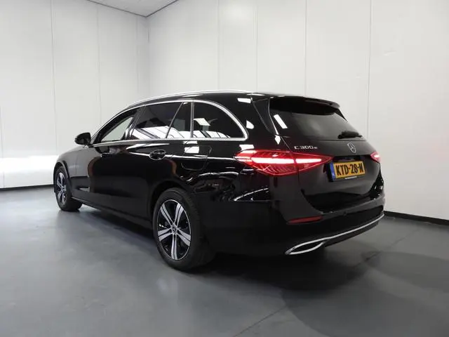 Mercedes-Benz C-Klasse Estate C300e Business Line NAVI/CAMERA/LED/SFEER/17"LMV!