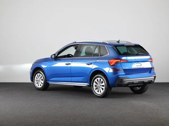 Škoda Kamiq Business Edition 1.0 TSI 115 pk 6 versn. Hand | Trekhaak | Stoelverwarming | Achteruitri...