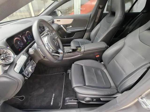 Mercedes-Benz CLA-klasse 250 E Premium Plus / 360 Camera / Pano / Adap. Cruise. / Keyless /