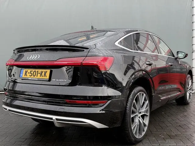 Audi e-tron Sportback BWJ 2020 55 408 PK quattro S edition 95 kWh AUTOMAAT | ALCANTARA | STOELVERW....