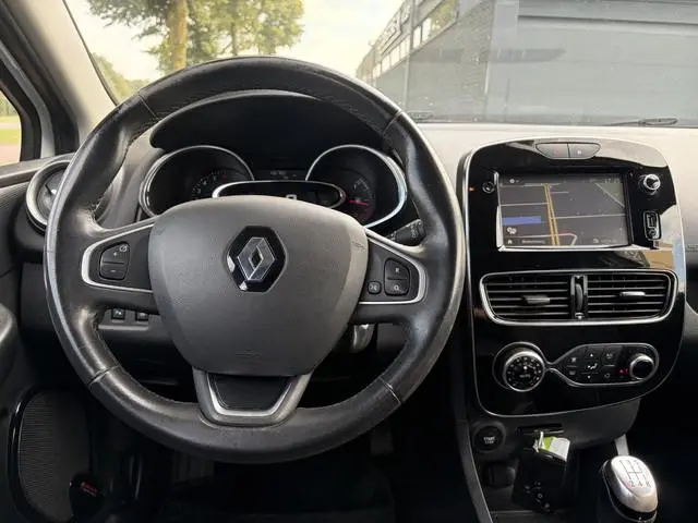 Renault Clio 0.9 TCe Limited ✓Navi✓Airco✓Cruise✓Pdc✓Lm velgen✓N.A.P✓Bj 11-2016✓Apk tot 12-2026
