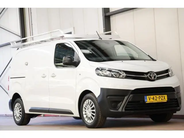 Toyota pro-ace